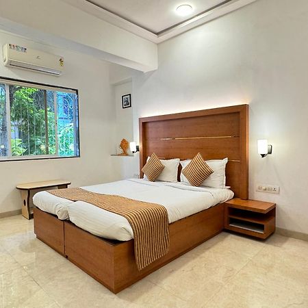 Hotel Galaxy Mumbai Dış mekan fotoğraf