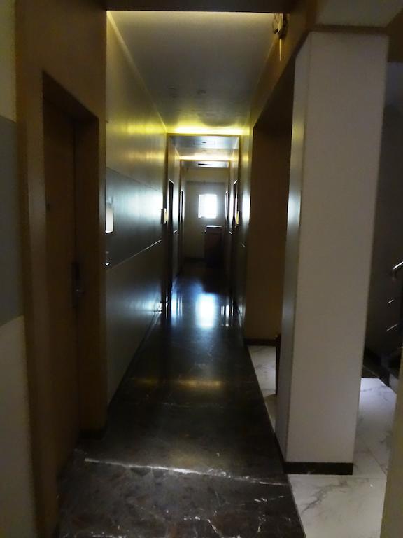 Hotel Galaxy Mumbai Dış mekan fotoğraf