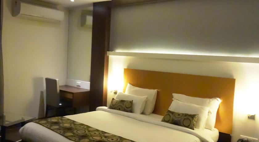 Hotel Galaxy Mumbai Oda fotoğraf